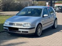 Gebraucht VW Golf III 75 PS (55 kW) 1998 Silber Kleinwagen