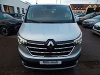 Gebraucht Renault Trafic Life 170 PS (125 kW) 2024 Grau Van / Kleinbus