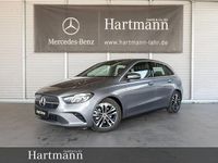 Gebraucht Mercedes B200 Advanced 163 PS (119 kW) 2024 Mountaingrau Van / Kleinbus