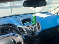 Gebraucht Ford Fiesta 60 PS (44 kW) 2009 Blau Kleinwagen
