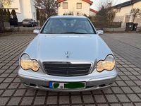 Gebraucht Mercedes 200 116 PS (85 kW) 2000 Silber Limousine