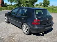 Gebraucht VW Golf IV 75 PS (55 kW) 2000 Schwarz Kleinwagen