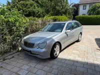 Gebraucht Mercedes C220 150 PS (110 kW) 2003 Silber Limousine