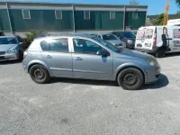 Gebraucht Opel Astra Edition 105 PS (77 kW) 2005 Silber Limousine