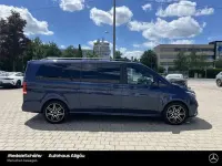 Gebraucht Mercedes V300 AMG 237 PS (174 kW) 2024 Sodalithblau met. Van / Kleinbus