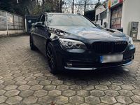 Gebraucht BMW 730 258 PS (189 kW) 2014 Blau Limousine