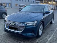 Gebraucht Audi e-tron Ambiente 230 kW (313 PS) 2020 Blau SUV