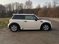 Second-hand Mini ONE 95 CP (69 kW) 2007 Alb Hatchback