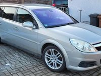 Gebraucht Opel Vectra Edition+ 140 PS (102 kW) 2008 Silber Kombi