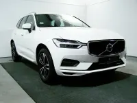 Gebraucht Volvo XC60 Momentum 235 PS (172 kW) 2019 Weiß SUV
