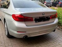 Gebraucht BMW 530 265 PS (194 kW) 2017 Silber Limousine