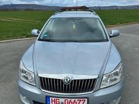 Gebraucht Skoda Octavia Elegance 160 PS (117 kW) 2009 Silber Kombi