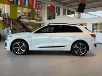 Gebraucht Audi Q8 e-tron S-Line 300 kW (408 PS) 2024 Weiß SUV