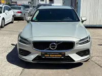 Gebraucht Volvo V60 190 PS (139 kW) 2019 Birch light Kombi
