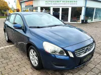 Używany Volvo V60 179 KM (131 kW) 2012 Niebieski Kombi