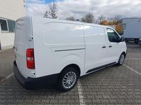 Gebraucht Opel Vivaro 122 PS (89 kW) 2021 Weiß Van / Kleinbus