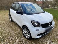 Second-hand Smart ForFour Passion 71 CP (52 kW) 2015 Alb Hatchback
