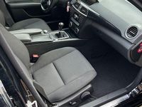 Gebraucht Mercedes C220 170 PS (125 kW) 2012 Schwarz Kombi