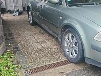 Gebraucht VW Passat 109 PS (80 kW) 2002 Grün Kleinwagen