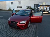 Second-hand Ford Focus 101 CP (74 kW) 2007 Andere farben Berlinǎ