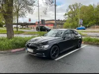 Gebraucht BMW 320 Sport Line 194 PS (142 kW) 2012 Schwarz Limousine