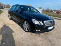 Gebraucht Mercedes E250 AMG 204 PS (150 kW) 2011 Schwarz Limousine