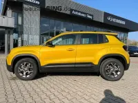 Neu Jeep Avenger Longitude 110 PS (80 kW) 2025 Sun yellow SUV