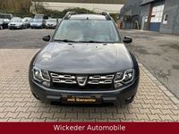 Gebraucht Dacia Duster Lauréate 125 PS (91 kW) 2015 Grau SUV