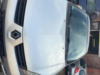 Gebraucht Renault Clio II 60 PS (44 kW) 2008 Silber Kleinwagen