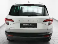 Gebraucht Skoda Karoq Clever 110 PS (80 kW) 2021 Stribrna brilliant/ brilliants SUV