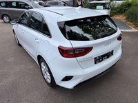Gebraucht Kia Ceed Vision 101 PS (74 kW) 2024 (wd) casa white s Kleinwagen