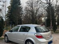 Gebraucht Opel Astra 105 PS (77 kW) 2006 Silber Limousine