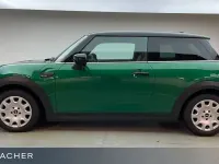 Gebraucht Mini Cooper Classic 136 PS (100 kW) 2023 Grün Kleinwagen