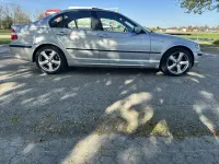 Gebraucht BMW 325 192 PS (141 kW) 2003 Silber Limousine