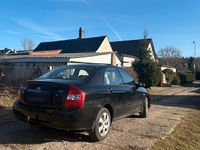 Gebraucht Kia Cerato 105 PS (77 kW) 2005 Schwarz Limousine