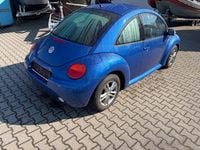 Second-hand VW Beetle 101 CP (74 kW) 2004 Albastru Hatchback