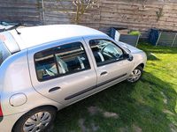 Gebraucht Renault Clio II 2005 Silber Kleinwagen