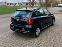 Gebraucht VW Polo 60 PS (44 kW) 2015 Schwarz Kleinwagen