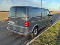Gebraucht VW Transporter 150 PS (110 kW) 2018 Grau Van