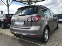 Gebraucht VW Golf Plus Cross Comfortline 105 PS (77 kW) 2010 Braun Van / Kleinbus