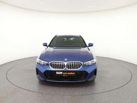 Gebraucht BMW 330 M Sport 245 PS (180 kW) 2025 Blau Kombi