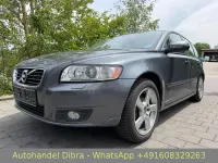 Gebraucht Volvo V50 Business Edition 114 PS (83 kW) 2011 Grau Kombi