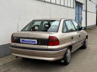 gebraucht Opel Astra 1.6 Limousune M&M Edition TÜV NEU