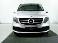 Gebraucht Mercedes V220 163 PS (119 kW) 2019 Silber Van / Kleinbus