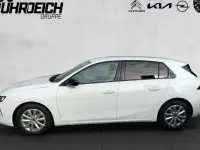 Usado Opel Astra Enjoy 110 HP (80 kW) 2024 Branco Sedan