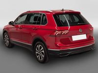 Gebraucht VW Tiguan Active 150 PS (110 kW) 2022 Rot SUV