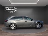 Gebraucht Opel Insignia Edition 170 PS (125 kW) 2017 Grau Kombi