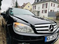 Gebraucht Mercedes C180 156 PS (114 kW) 2010 Schwarz Kombi