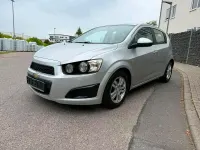 Gebraucht Chevrolet Aveo 100 PS (73 kW) 2011 Silber Kleinwagen