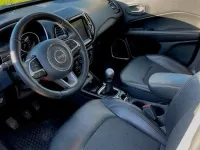 Gebraucht Jeep Compass Limited 140 PS (102 kW) 2019 Grau SUV